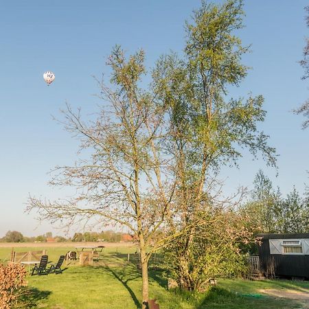 Pipowagen Lidewei Groningen Westerwolde Unieke Ligging Met Eigen Tuin En Vrij Uitzicht Over Veld Naar Natuurgebied Onstwedde Exterior photo